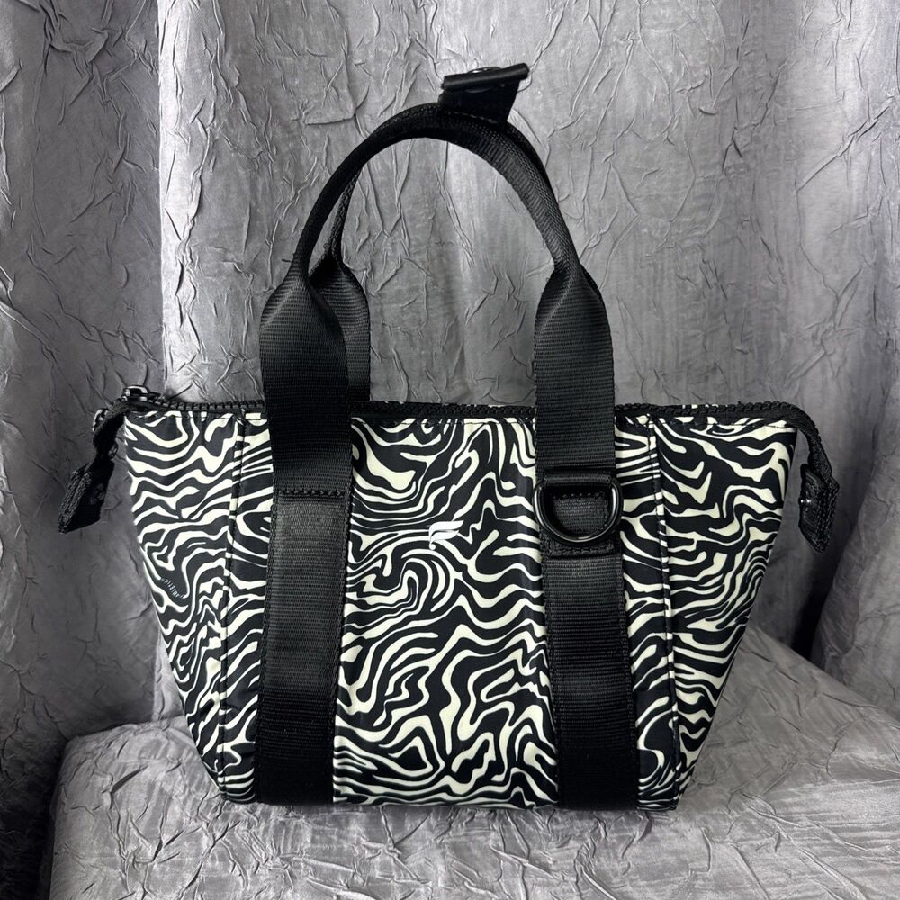 Fabletics - Mini Grip Duffle Zebra Print Black & White - Mini Gym Bag (10.5”X7”)